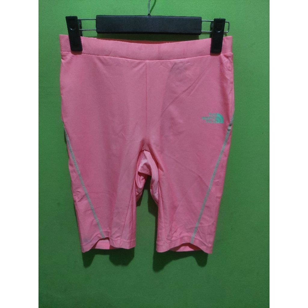 Celana pendek short pants legging sport running gym preloved The North Face TNF women