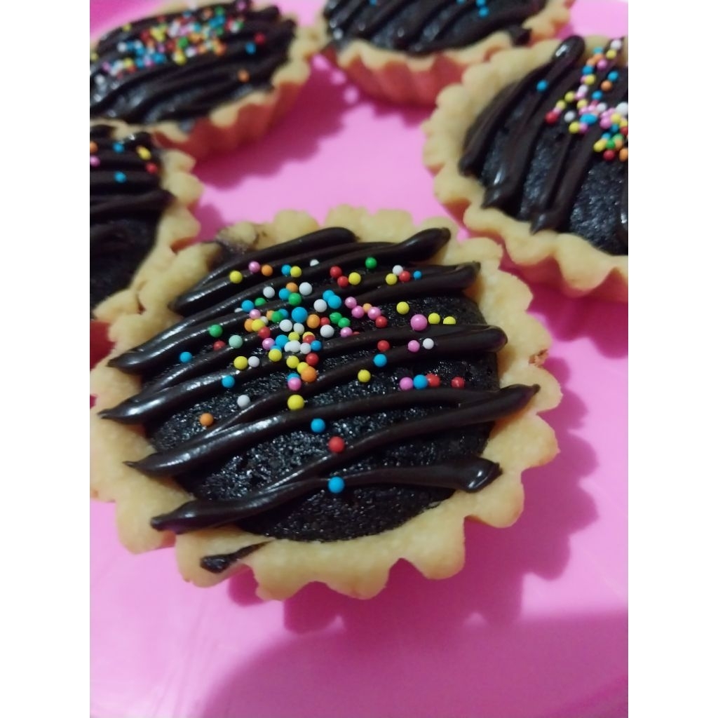 pie brownies, pie susu ,pie coklat