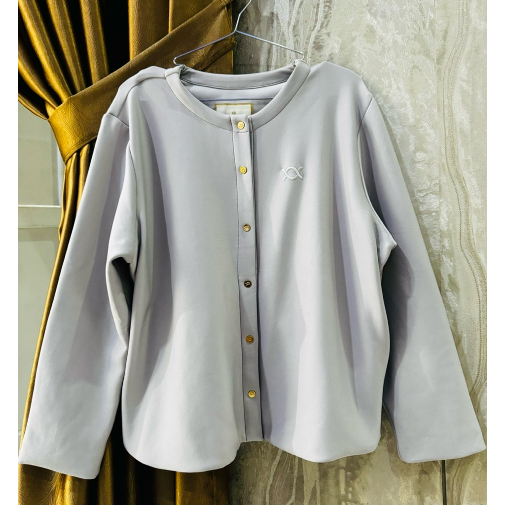 Villona outer wearing klamby