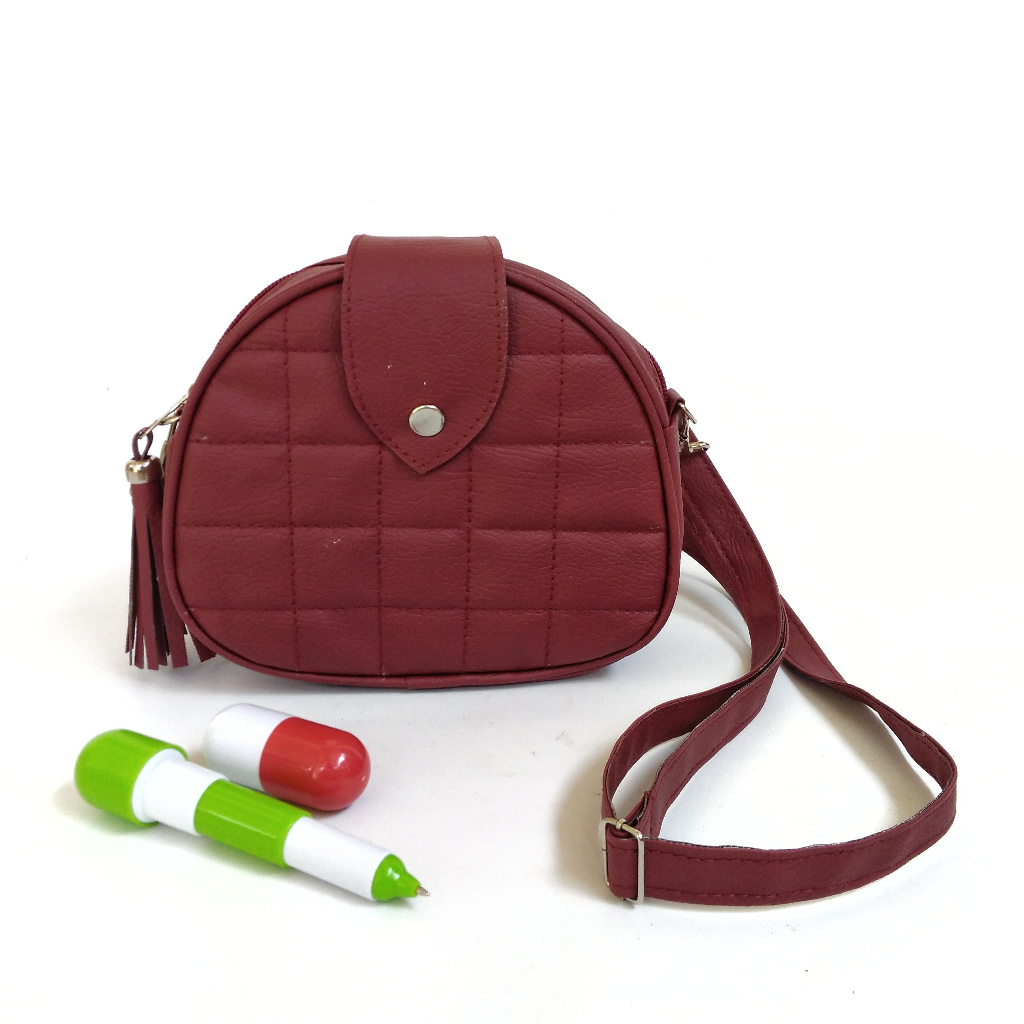 Sling Bag Wanita Elegan - Tas Selempang Wanita Kecil Simple - Tas Wanita Selempang Terbaru 2026