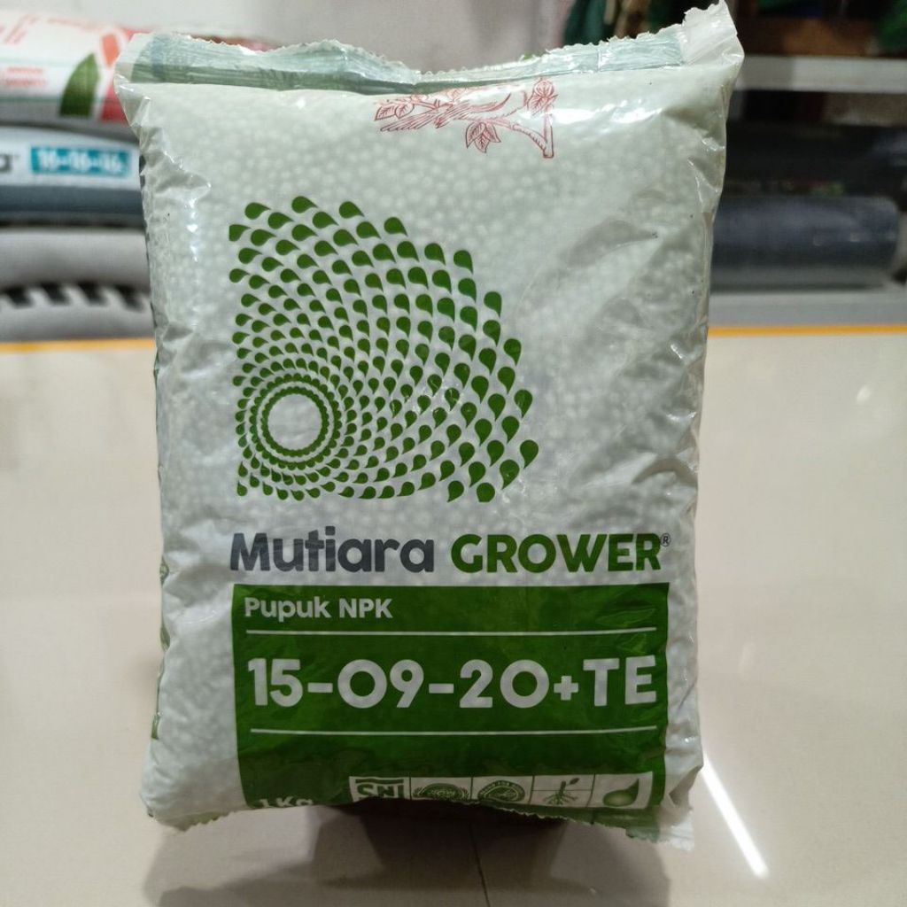 NPK GROWER KEMASAN 1 KG/pupuk NPK GROWER 1kg