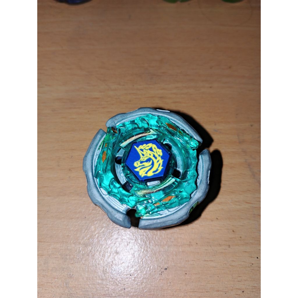 Beyblade metal fight Ray Unicorno