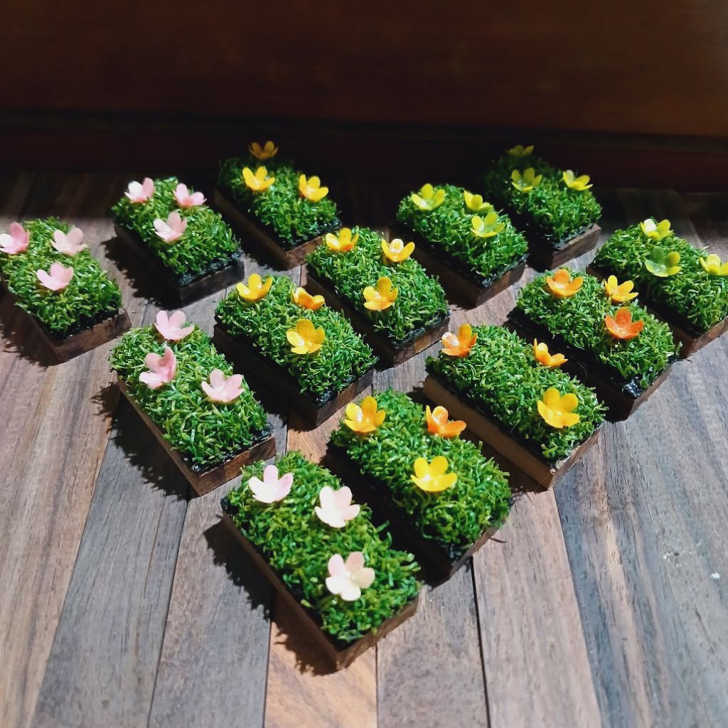 miniatur taman bunga kecil 4cm