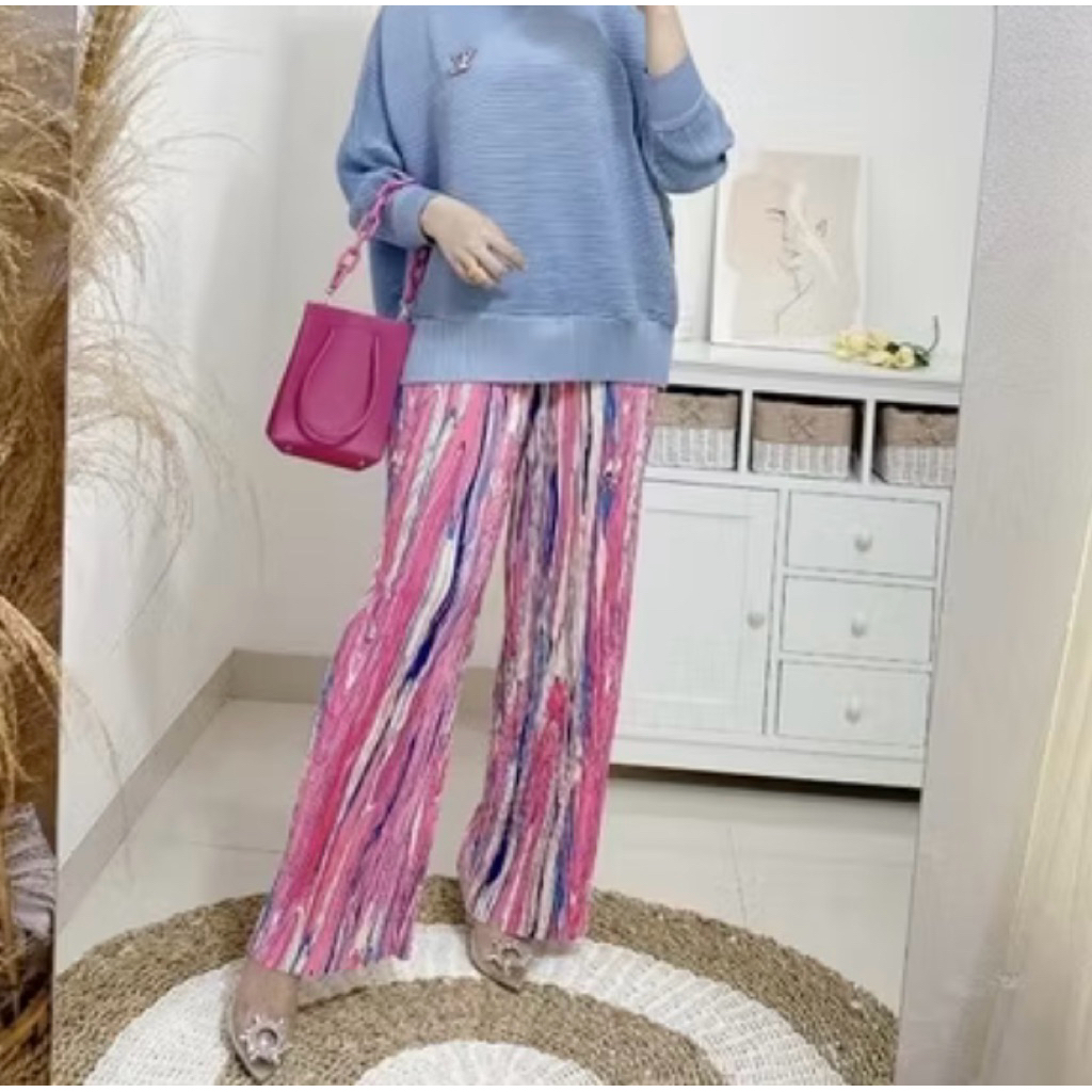 Talia pleats pants/ kulot plisket import motif abstrak (PL)