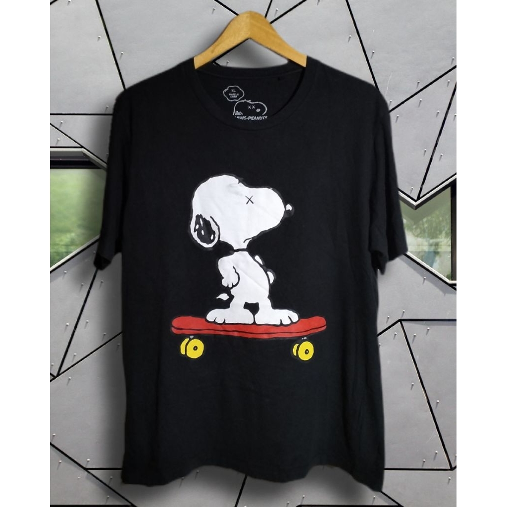 Snoopy kaos second/preloved/branded