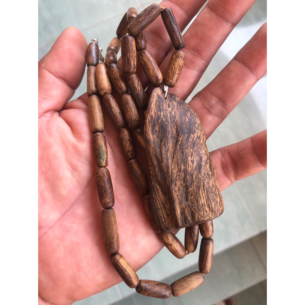 kalung gaharu Tarakan 100% alami