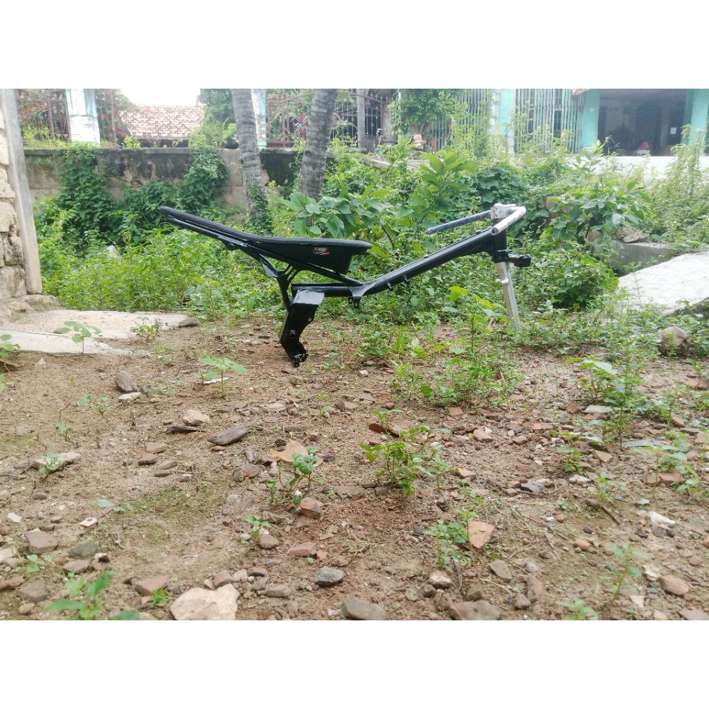 frame/rangka sleep engine kph.supra 125 super kecil