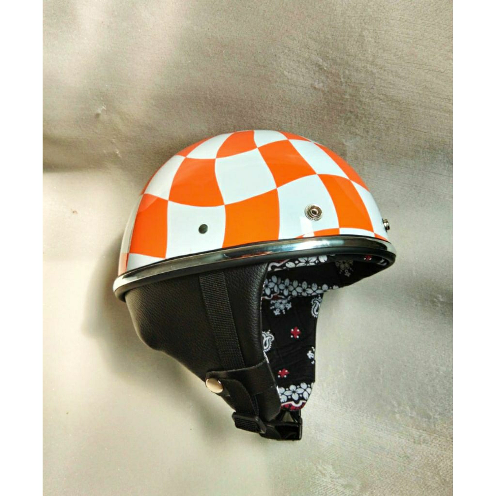 Promo 2 Helm Chip Vintage