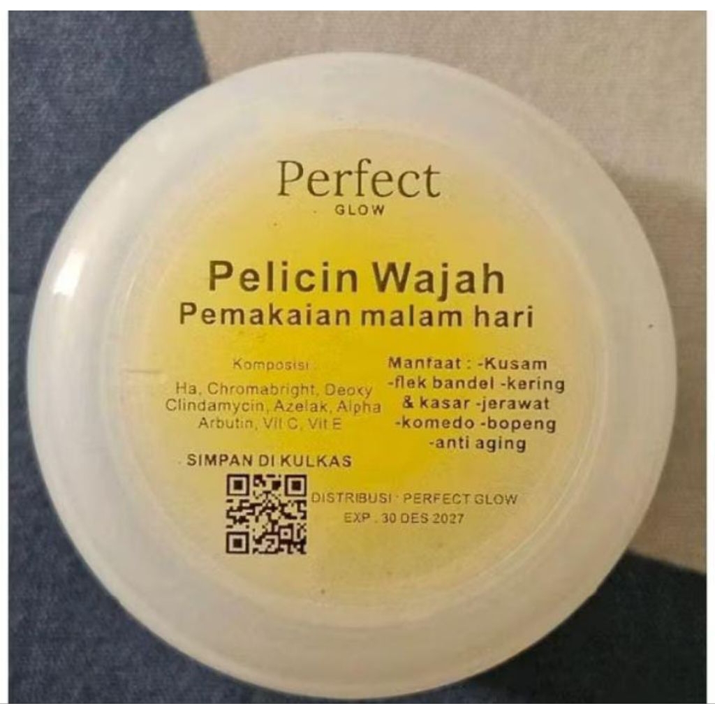 PELICIN WAJAH GLOWING BERSINAR