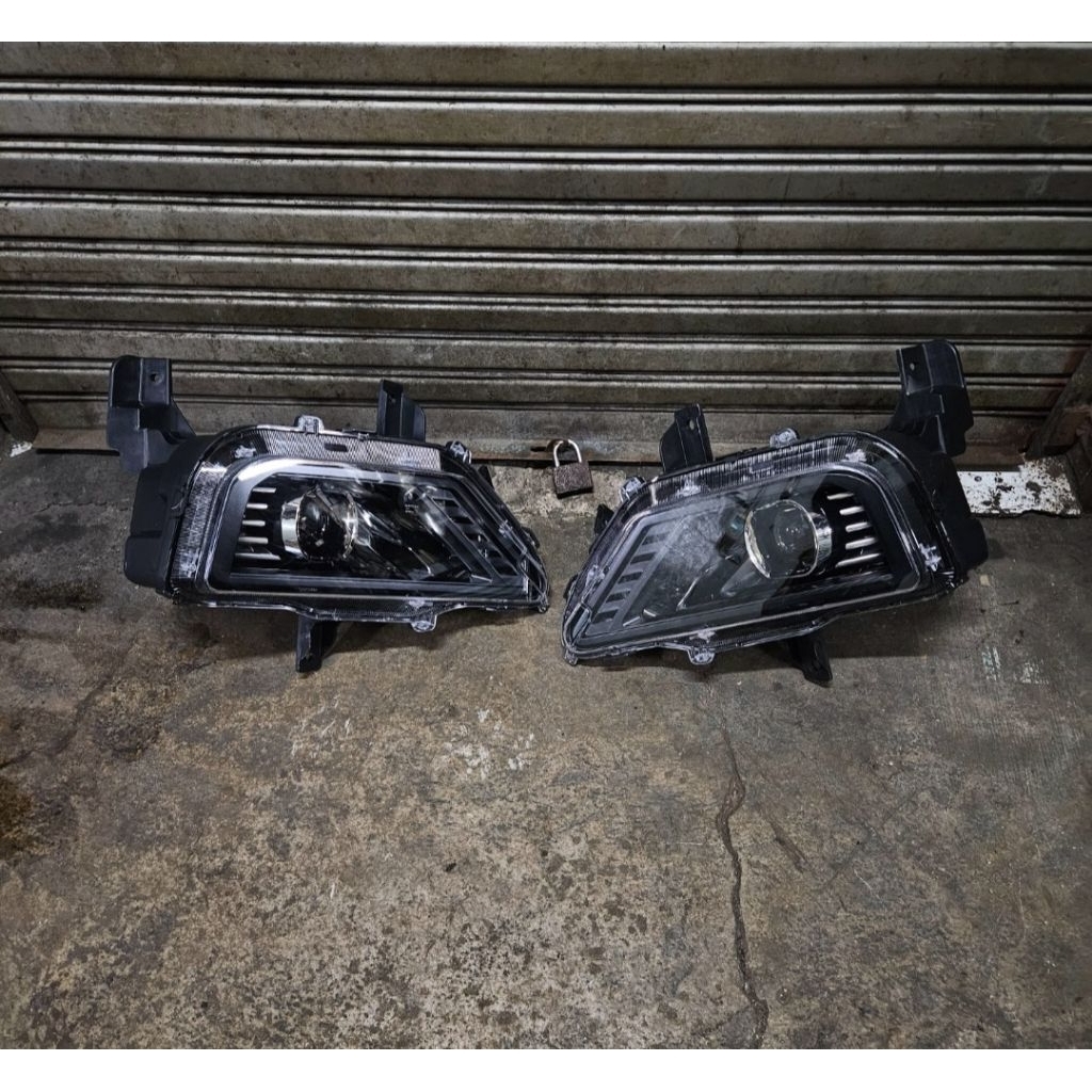 Headlamp Wuling Almaz Lampu Depan Wuling Almaz Original