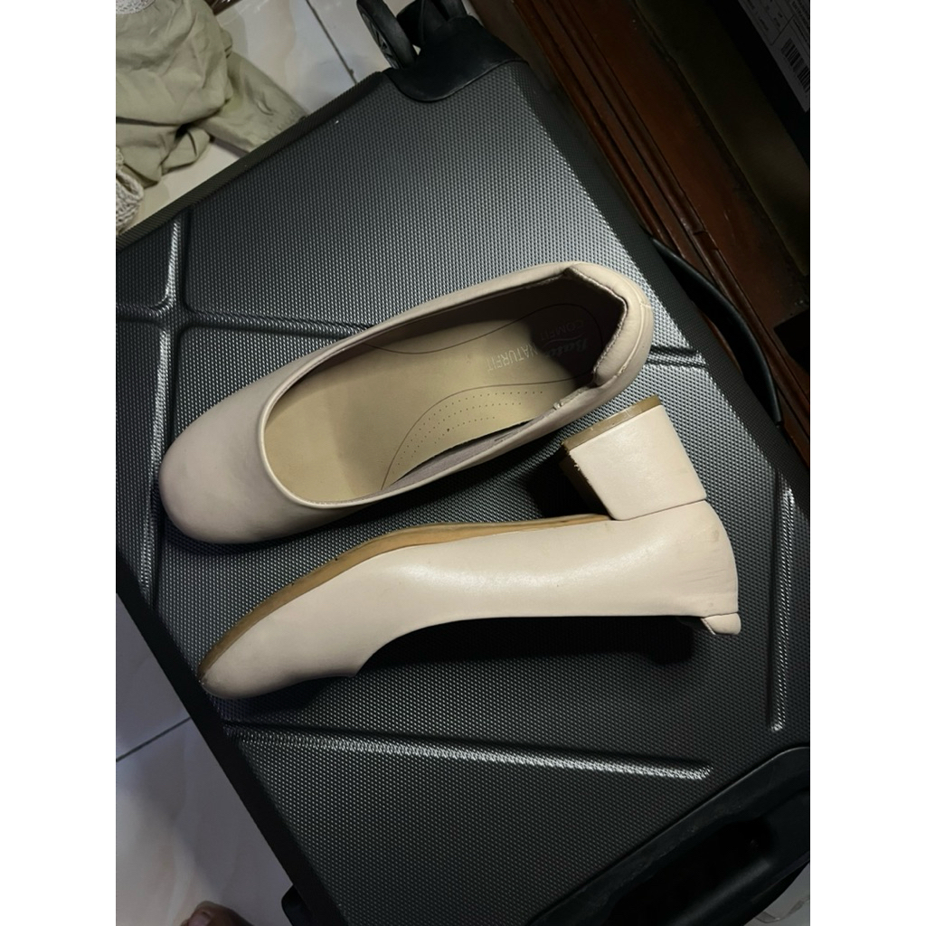preloved sepatu wedges wanita