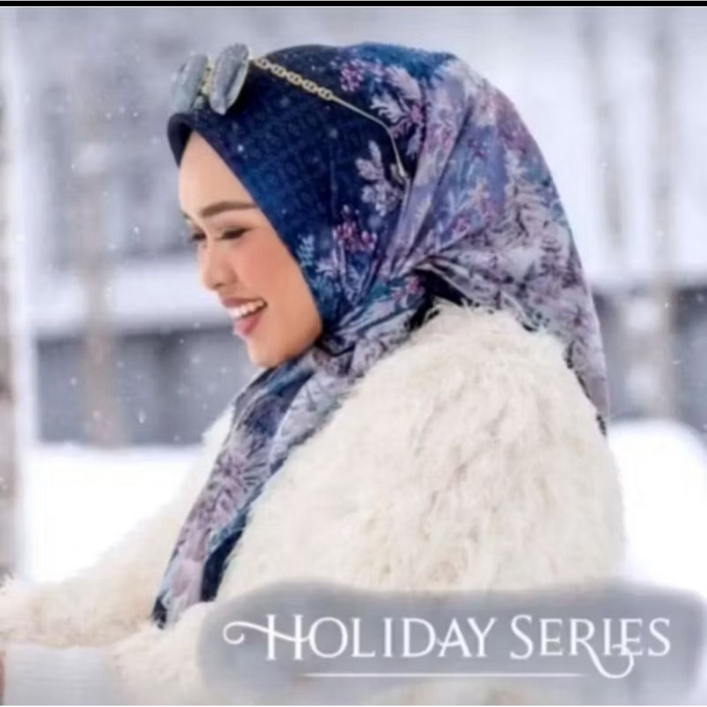 Buttonscarves Holiday Series New Full Set