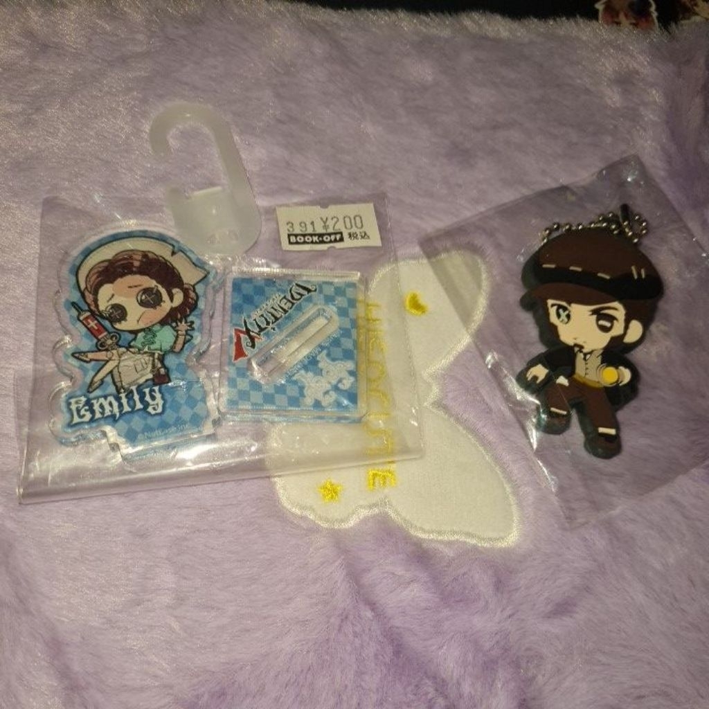 identity V idv rubber akrilik keychain figure official