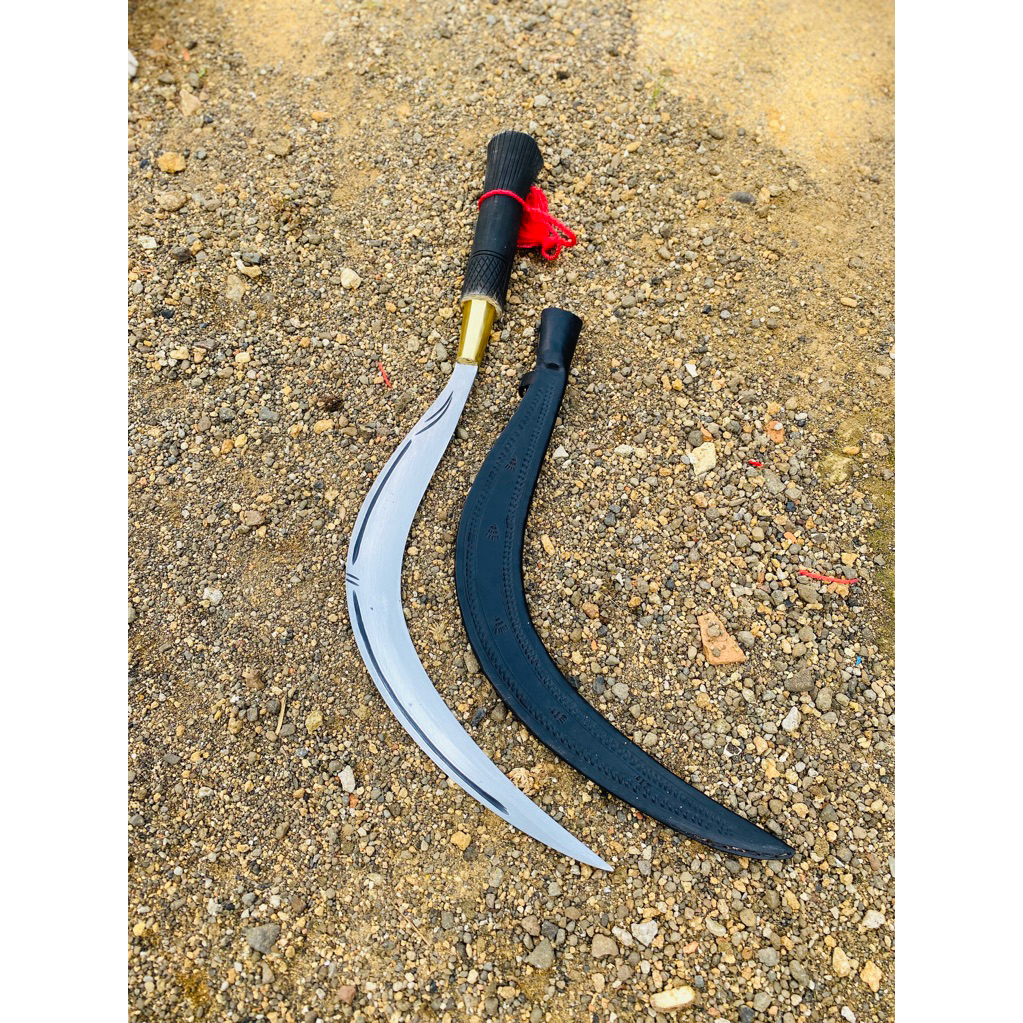 Arit Rumput Asli Madura 55cm Cincin Kuningan Lengkap Sarung