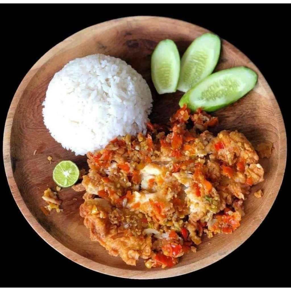 Ayam geprek pedas nampol