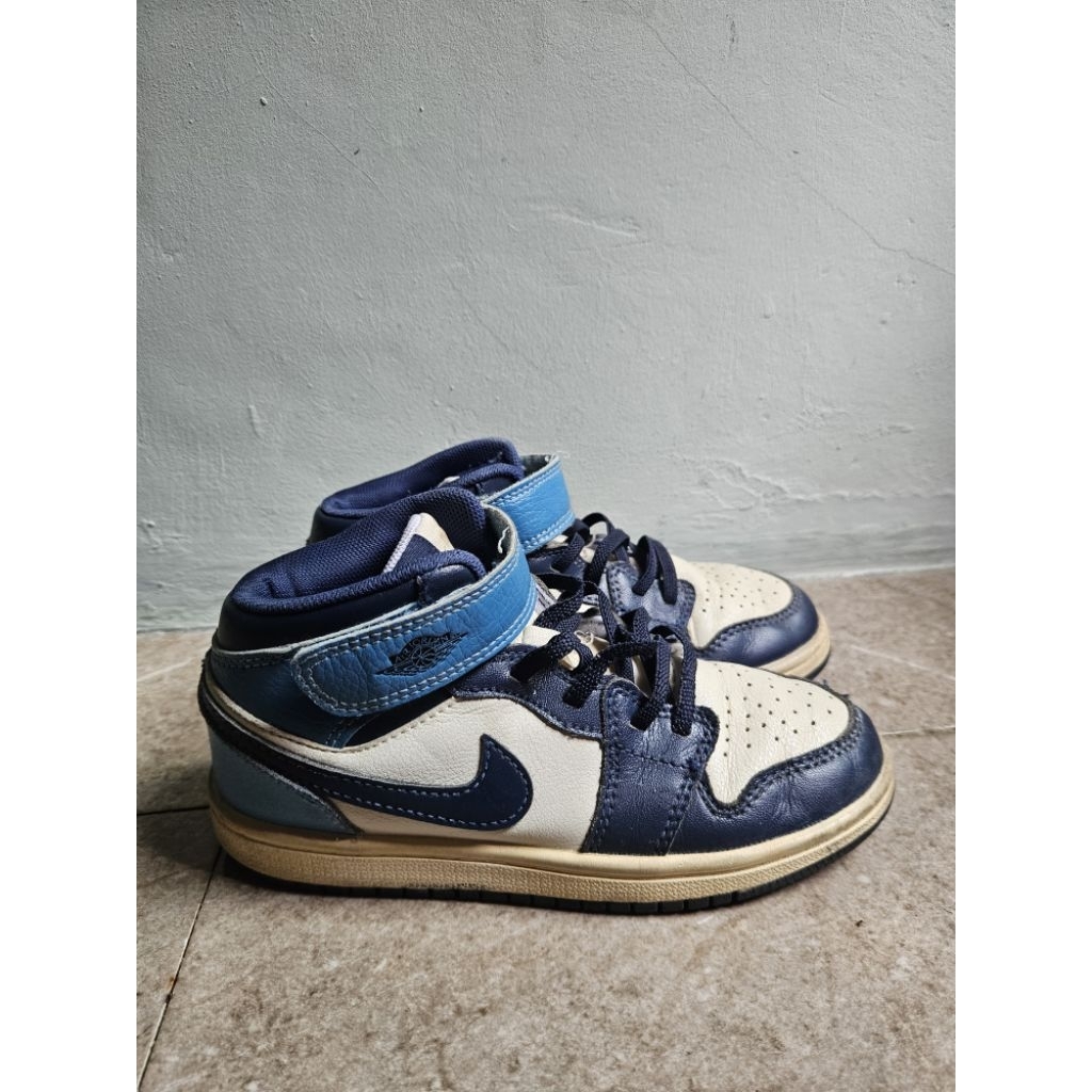 sepatu sneakers anak NIKE AIR JORDAN 1 HIGH original preloved
