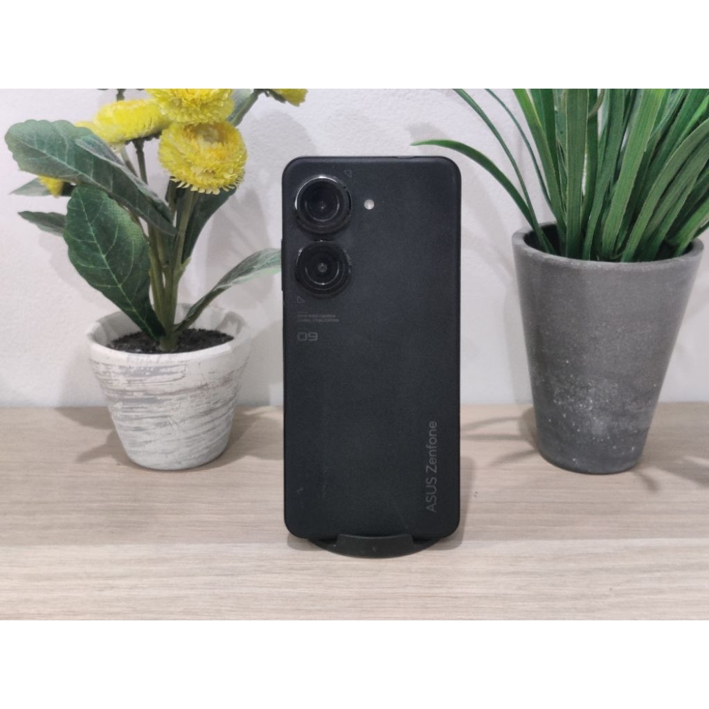 Asus Zenfone 9 8GB/256GB Resmi Indonesia Unit Only