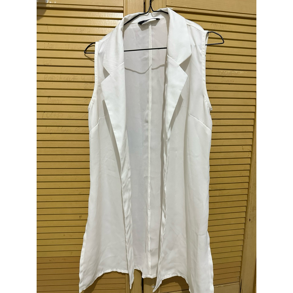 cardigan putih panjang