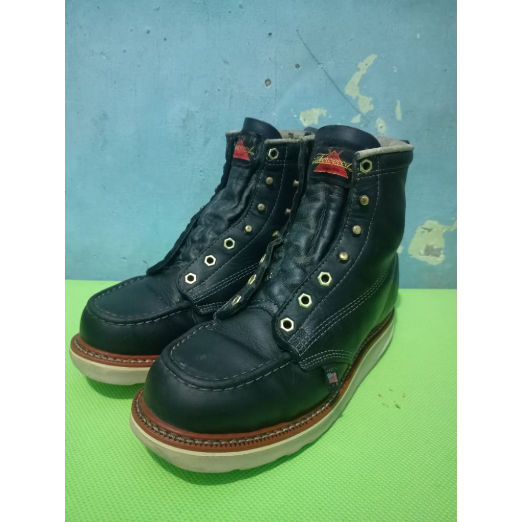 Thorogood  heritage  moc toe
