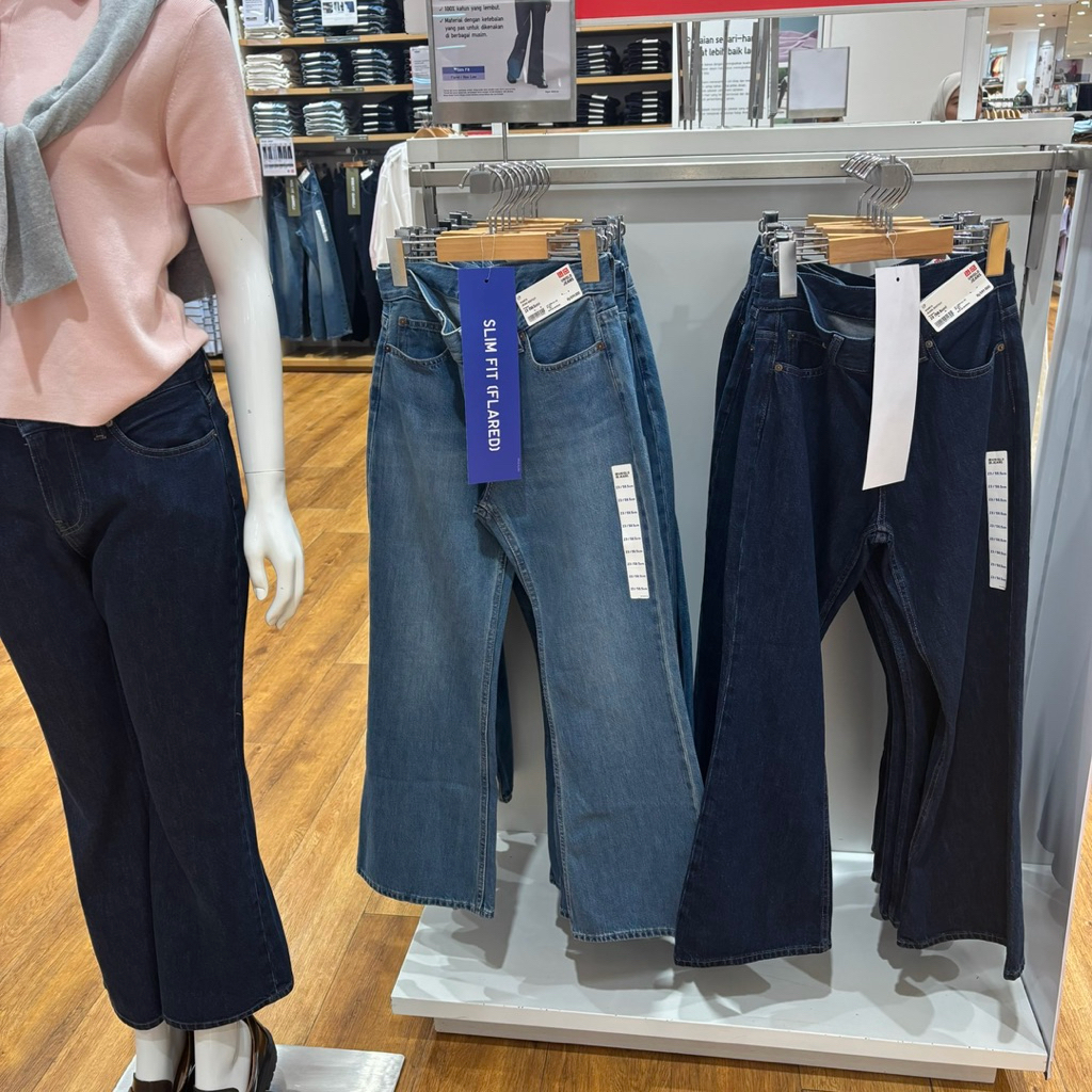 jeans bootcut cewek uniqlo