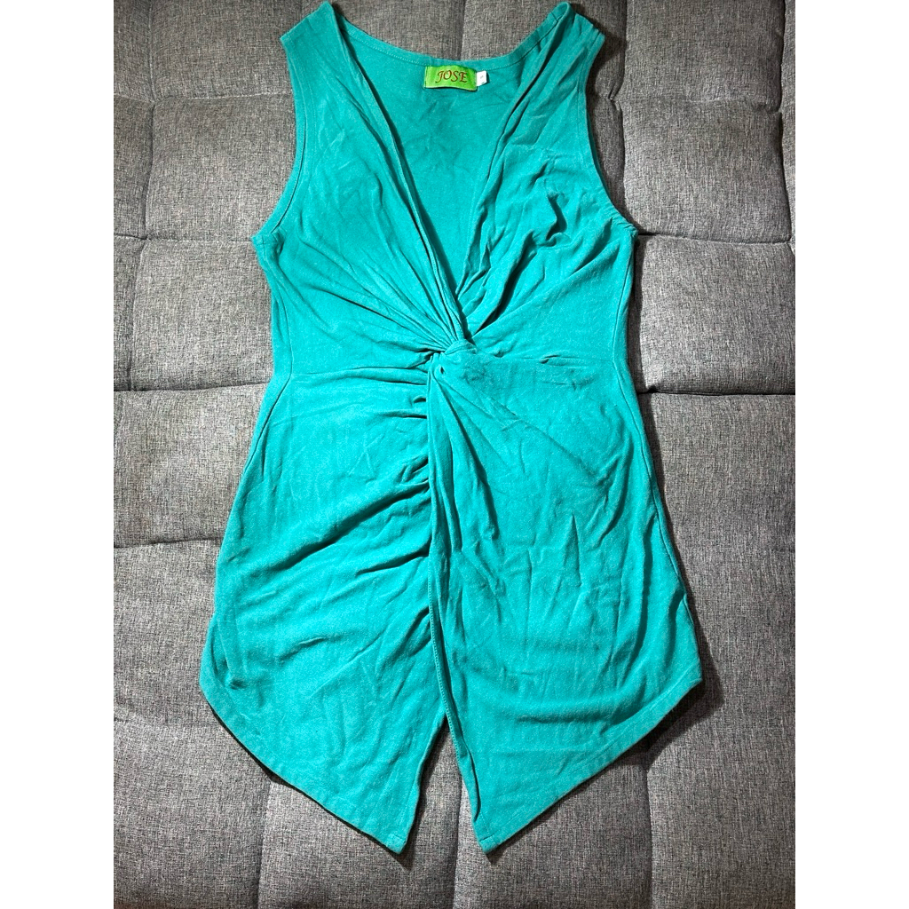 Sleeveless Top Preloved