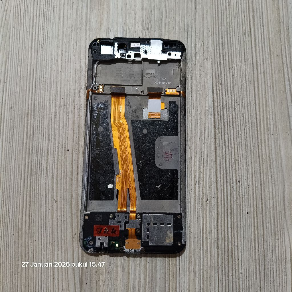 LCD Touchscreen OPPO F5 Orie Copotan