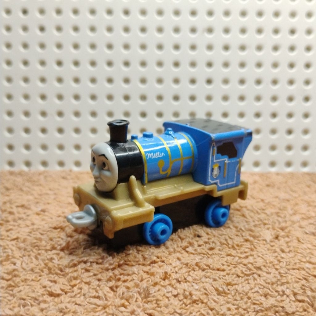 Mainan Thomas millie besi gullane second