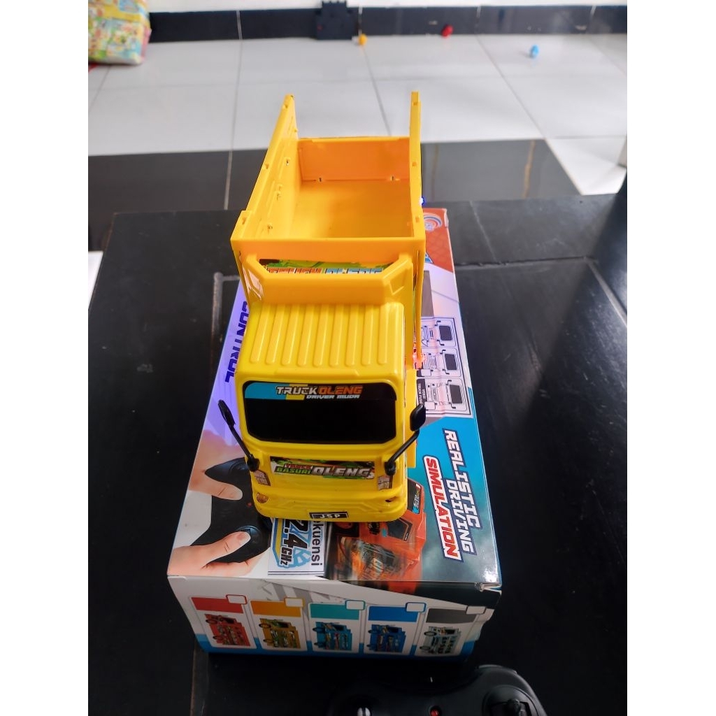 RC TRUCK OLENG, REMOT CONTROL