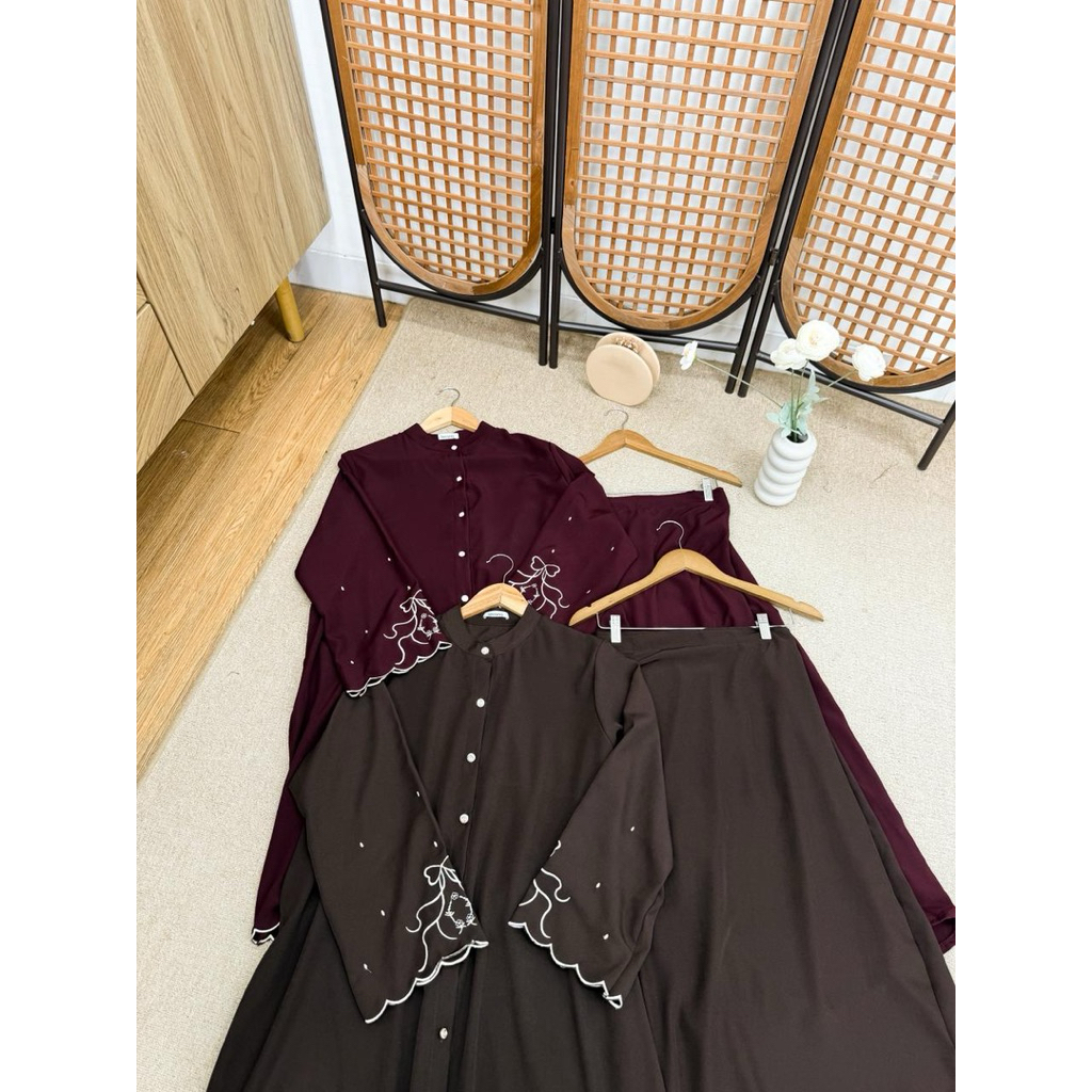 LOCANA LABEL MALAYA SET