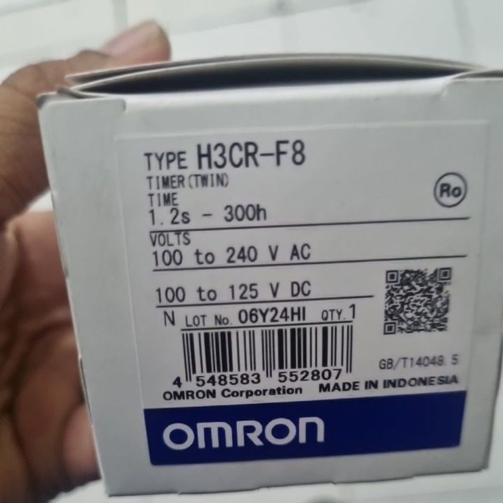 Timer omron H3CR-F8