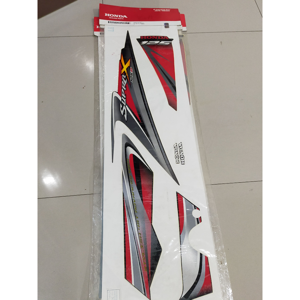 STRIPING KIRI  HONDA SUPRA X 871X0KYL650ZCL 100% ORIGINAL
