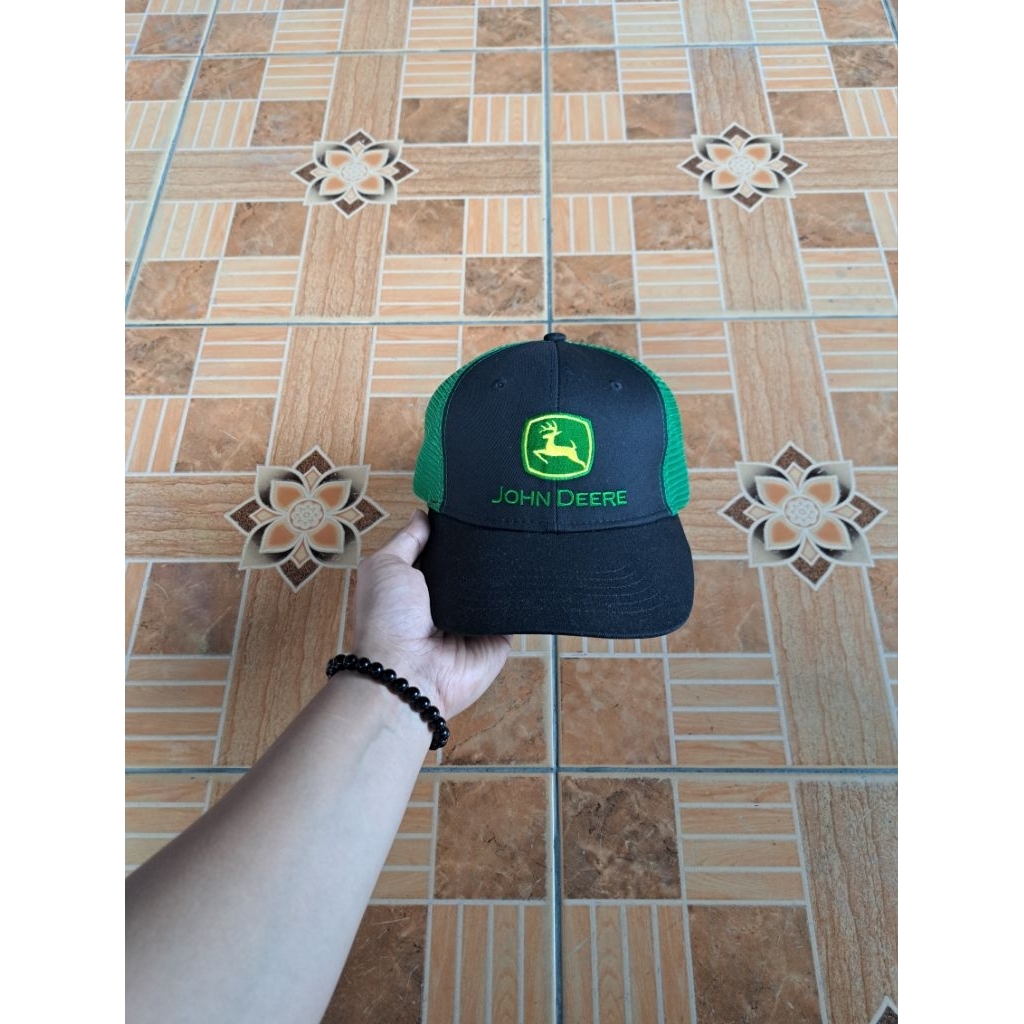 TOPI JHON DEERE