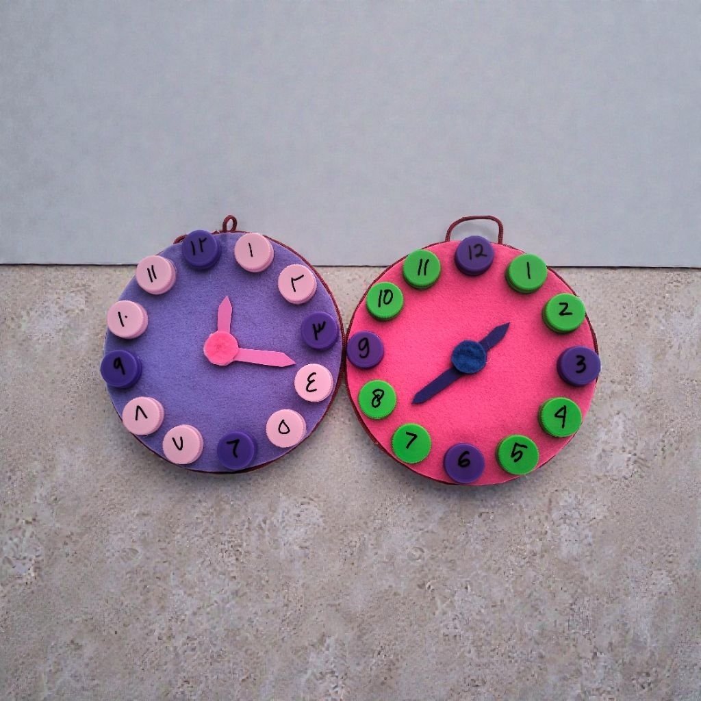 JAM DINDING DARI KARDUS DAN TUTUP BOTOL JAM KARDUS DAUR ULANG PRAKARYA SEKOLAH PRAKARYA JAM DINDING 