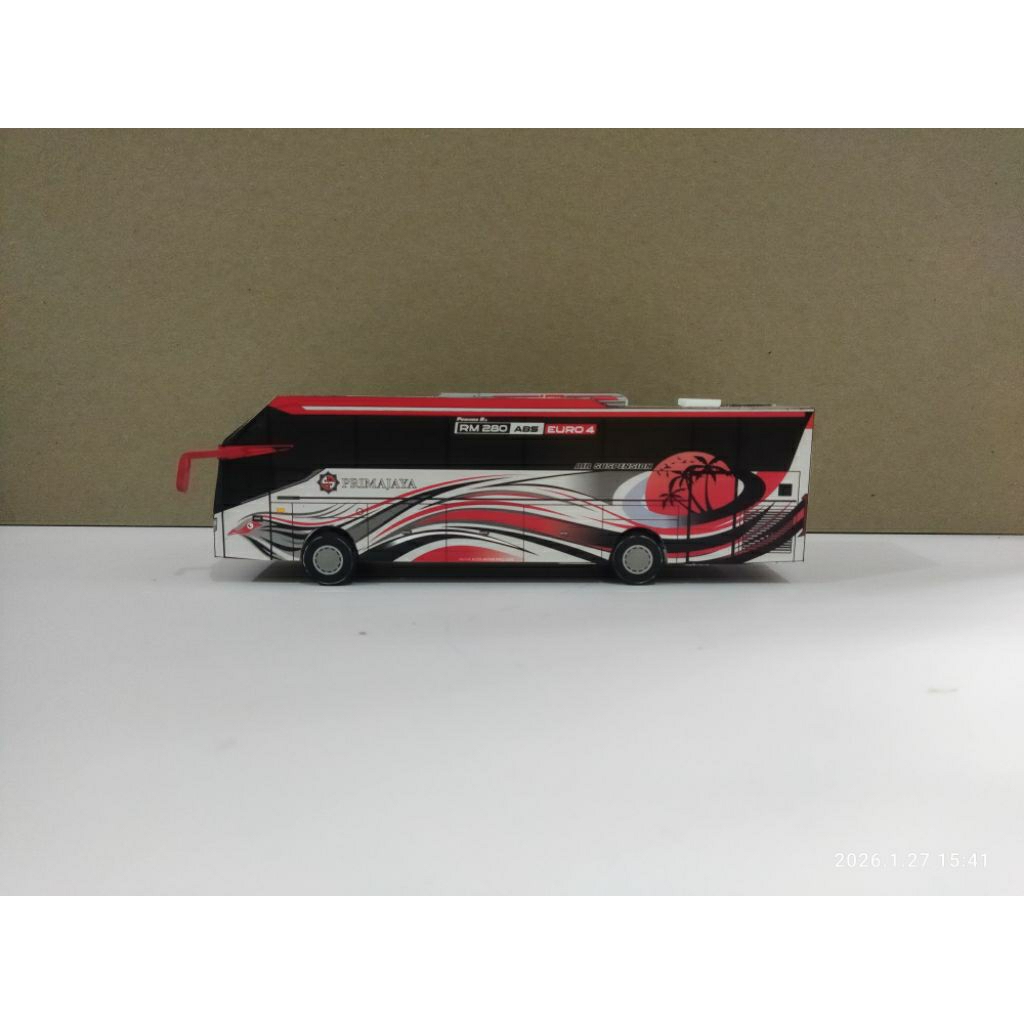 Miniatur Bus Primajaya SR3