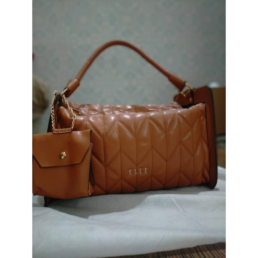 [Preloved] ELLE Quilted Shoulder Bag – Brown