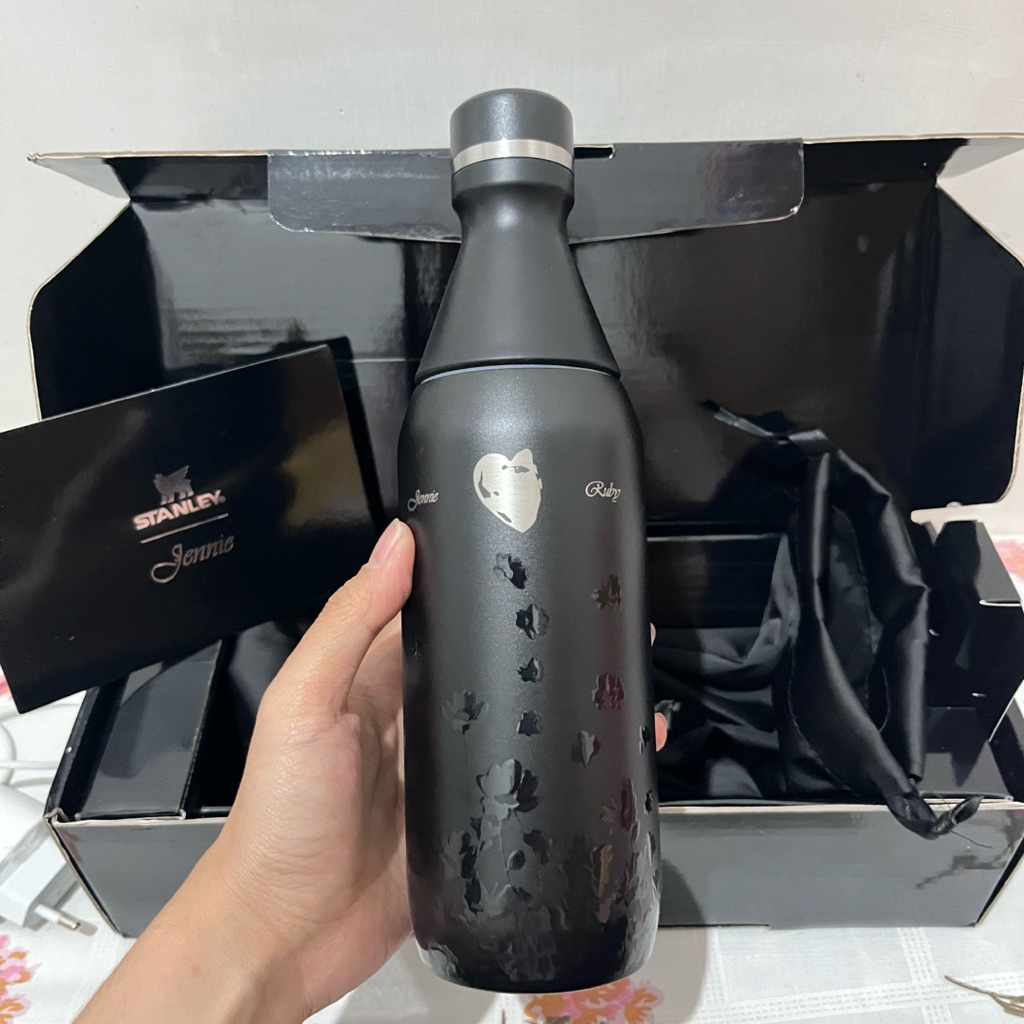 Tumbler Stanley x Jennie