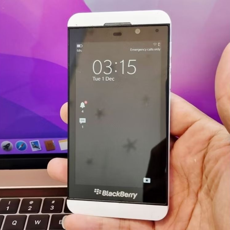 Blackberry Z10 ( Minus )