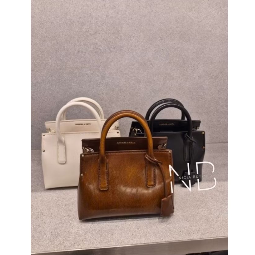 Tas ck top handle structured rene