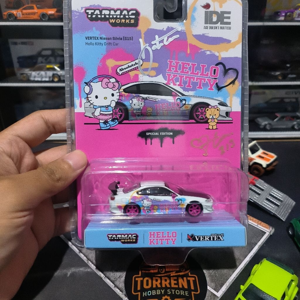 Tarmac S15 Hello Kitty IDE