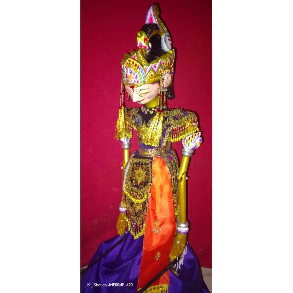 wayang golek satria widandini pentas