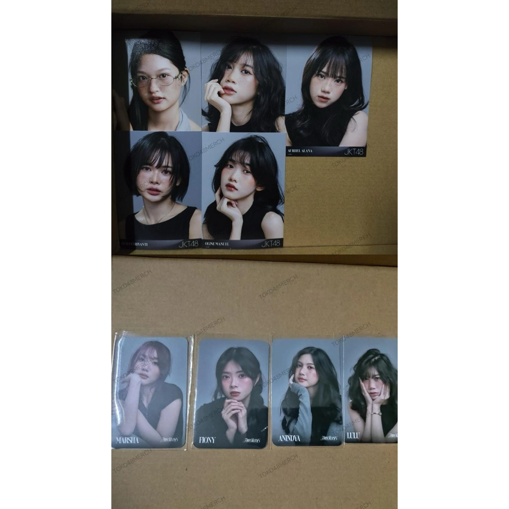Photocard Photopack Calendar JKT48 Freckless official merchandise