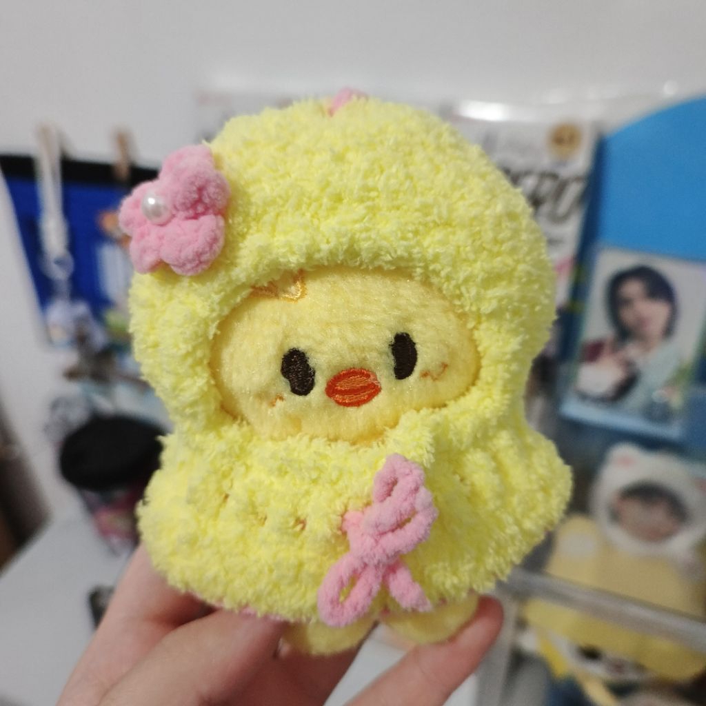 Skzoo 10cm Doll Clothes preloved new