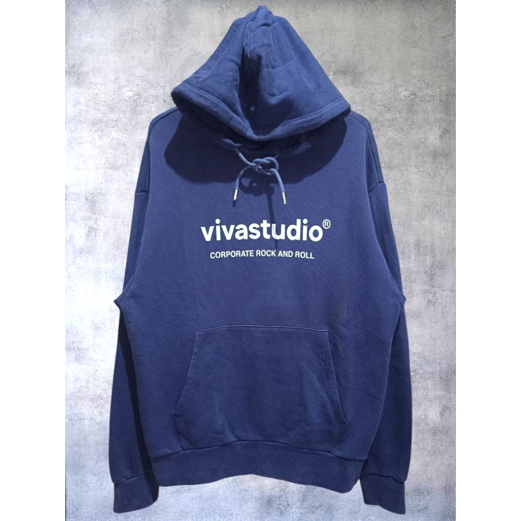 Hoodie dari VIVASTUDIO