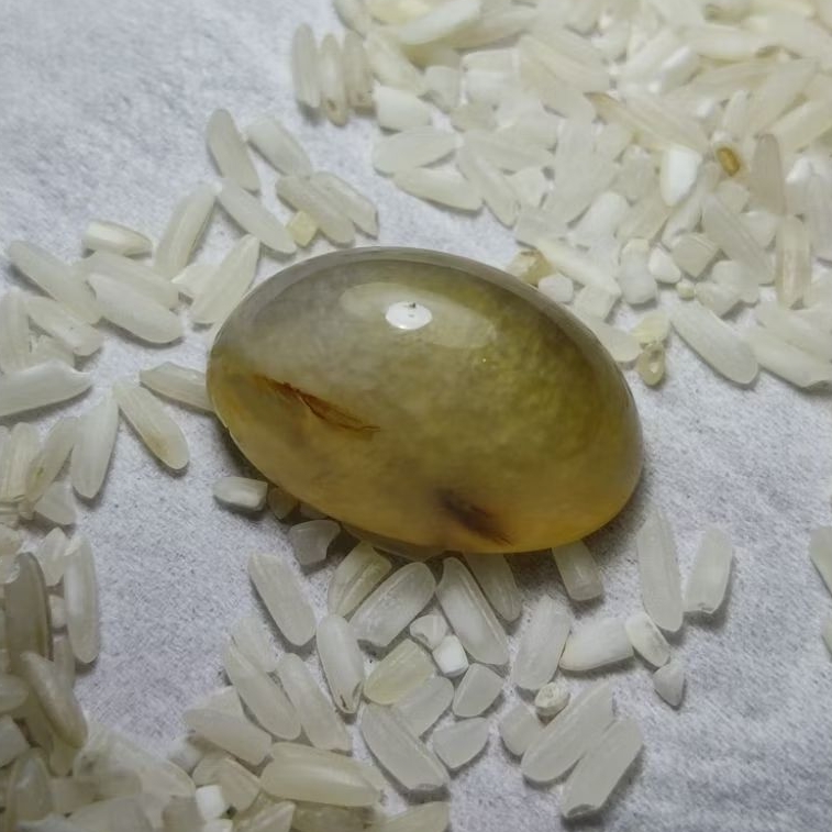 Batu pandan kapas warna putih kehijauan natural