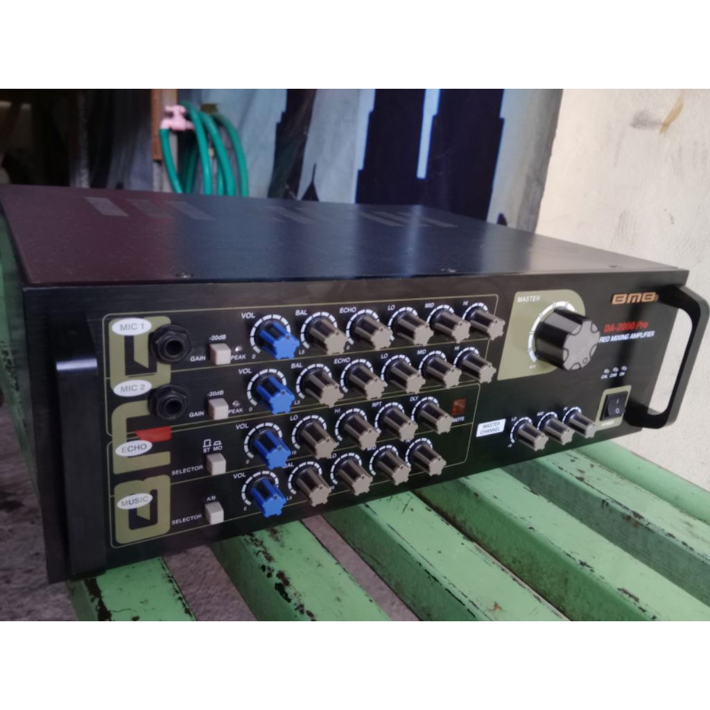 Power amplifier BMB DA200pro