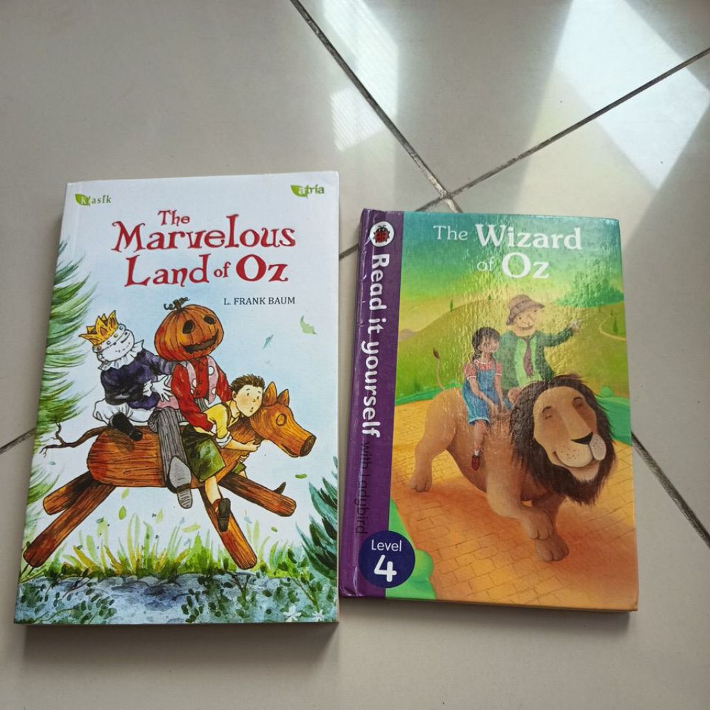 the marvelous land of oz L. Frank Baum wizard of oz