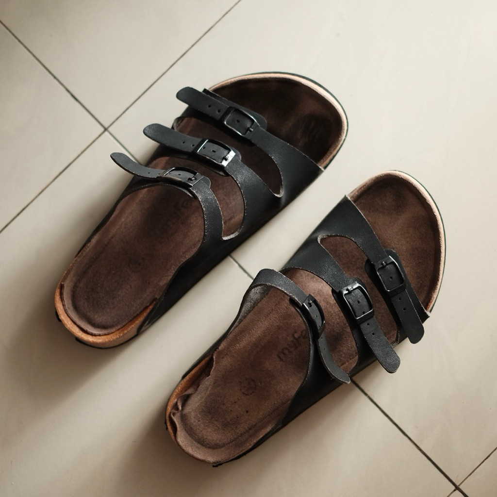 Sandal MyFeet Original Size 40 Bekas Pakai Cocok untuk Trade In Offline Store