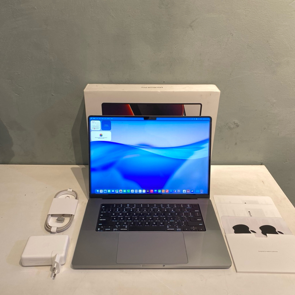Macbook Pro M1 Pro 16 Inch 16GB/512GB iBox Mulus