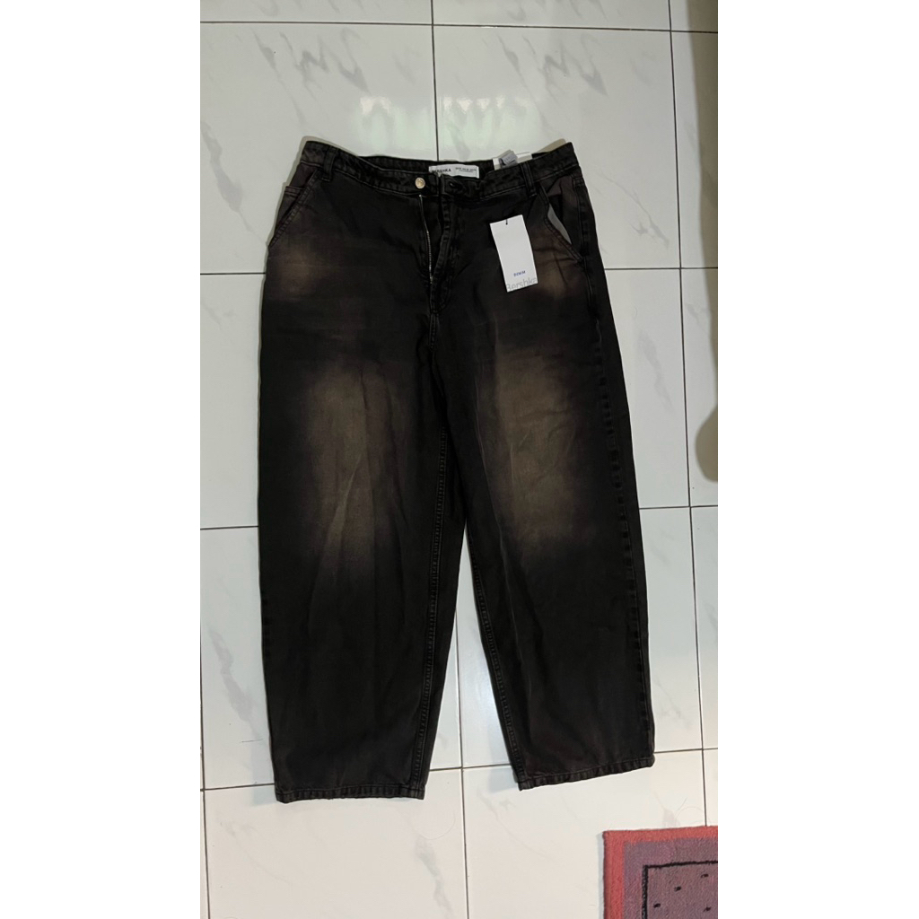 BERSHKA BAGGY SKATER JEANS