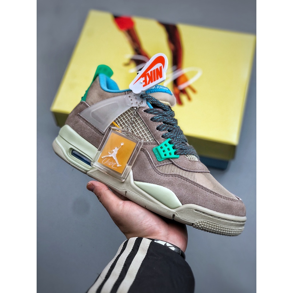 Union LA x Jordan Air Jordan 4 Taupe Haze Sepatu Basket Mid Top Pria Wanita Coklat Kelabu Klasik Ola